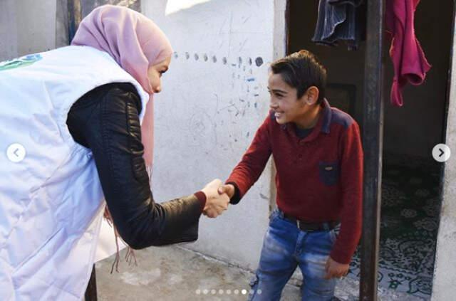 Tesettüre Giren Gamze Özçelik, Yardım İçin <a class='keyword-sd' href='/idlib/' title='İdlib'>İdlib</a>'e Gitti