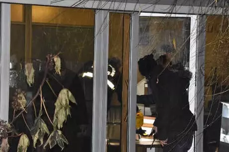 6 Yıl Önce Boşandığı Eşini Başka Bir Adamla Gören Saldırgan, Dehşet Saçtı