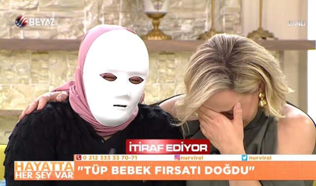 Canlı Yayına Maskeyle Katılan Kadın, Anlattıklarıyla Herkesi Ağlattı