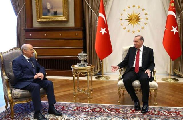 Erdoğan'ın Adana Adayının Değişmesini İstediği, Bahçeli'nin ise Değiştirmediği Konuşuluyor