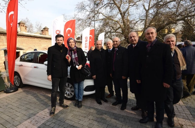 Bursa'da 'Payitaht Çarşı Alışveriş Günleri' Adlı Organizasyonda 10 Talihli Otomobil Kazandı