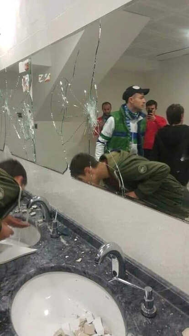 Çaykur Rizespor Taraftarları, Medical Park Stadyumunda Lavaboları Kırdı