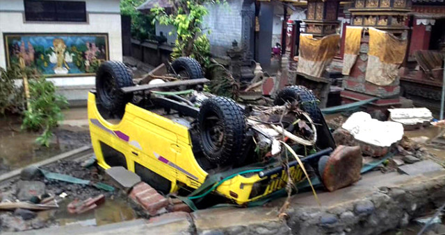 Endonezya'daki Tsunamide Ölü Sayısı 168'e Yükseldi, 745 Yaralı Var!