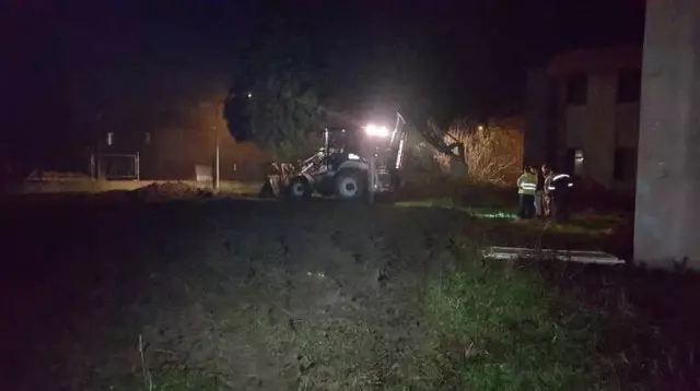 Hırsızlar Vanaları Çalınca İstanbul'a Su Veren Melen Nehrine Yakıt Sızdı