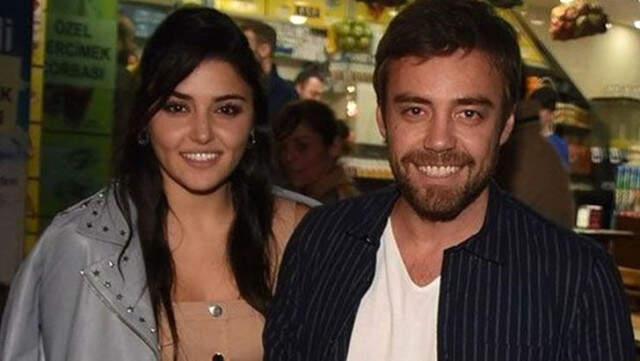 Hande Erçel, İki Güzelle Görüntülenen Murat Dalkılıç'ı Instagram'da Engelledi