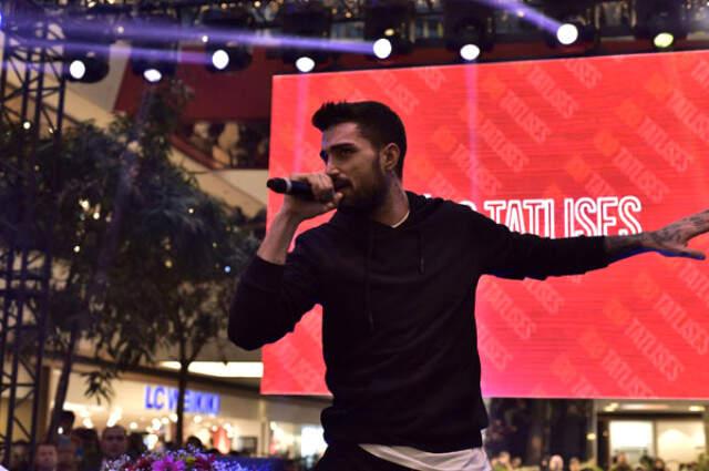 İdo Tatlıses'in Konserinde Yaşanan İzdihamda Kadın ve Çocuklar Ezilme Tehlikesi Atlattı