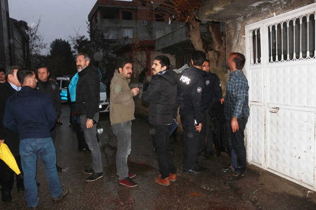 Evli Kadına Çıkma Teklifinde Bulunan Zanlıya Meydan Dayağı