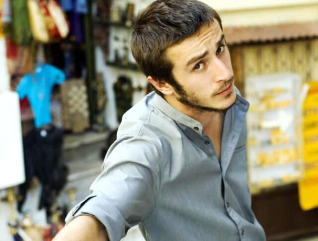 Kadın Dizisine Dahil Olan Ahmet Rıfat Şungar Kimdir?