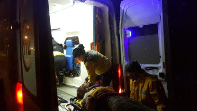 Son Dakika! İki İlde Yolcu Otobüsü Kaza Yaptı: 3 Ölü, 55 Yaralı 3 İlde Yolcu Otobüsleri Kaza Yaptı: 3 Ölü, 72 Yaralı