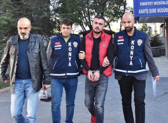 Barda Çalışan Eşini Öldüren Kocadan İtiraf: Bana Başka Erkeklerle Öpüştüğü Fotoğrafları Gösterdi