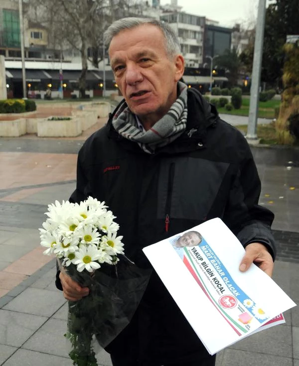 Eski Belediye Başkanı, CHP'nin Seçim Sloganını 10 Yıl Önce Kullandığını İddia Etti