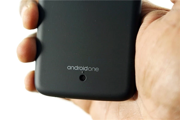 Google'dan Android One Açıklaması: 2 Yıl Güncelleme Sözü Tutulacak