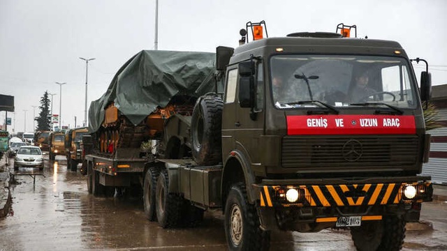 Reuters: ABD'nin Askerlerini Suriye'den Çekme Kararı <a class='keyword-sd' href='/ankara/' title='Ankara'>Ankara</a> İçin Hem Fırsat Hem de Risk