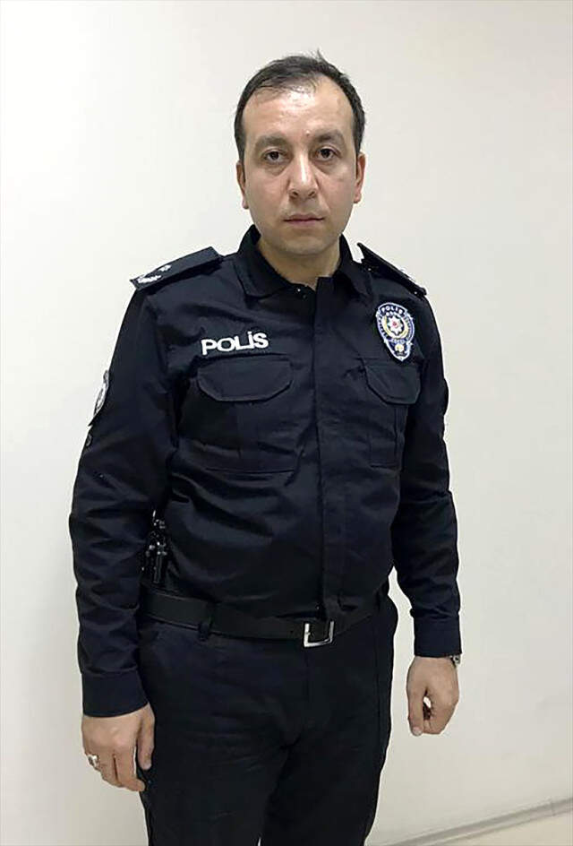 Bakırköy Adliyesi'nde Sahte Polis Yakalandı <a class='keyword-sd' href='/bakirkoy-adliyesi/' title='Bakırköy Adliyesi'>Bakırköy Adliyesi</a>'nde Sahte Polis Yakalandı