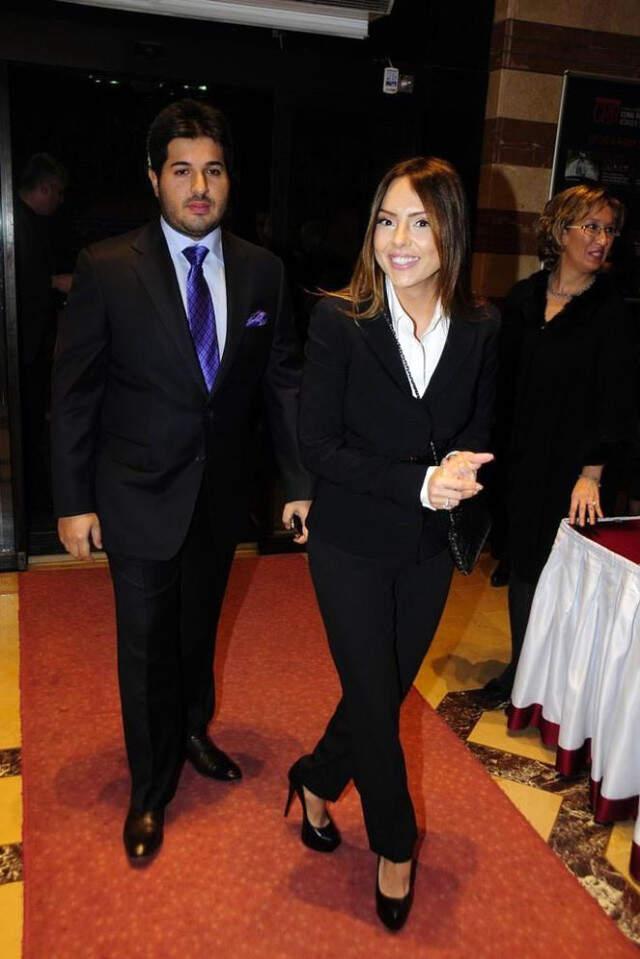 Reza Zarrab'ın Yanına Giden Ebru Gündeş, Son Haliyle Şaşırttı: Hamile mi?