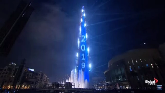 Dubai'nin Rekor Kıran Yılbaşı Gösterisi (Video)