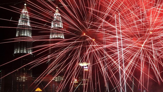 Fotoğraflarla: Dünya 2019'a Böyle Girdi