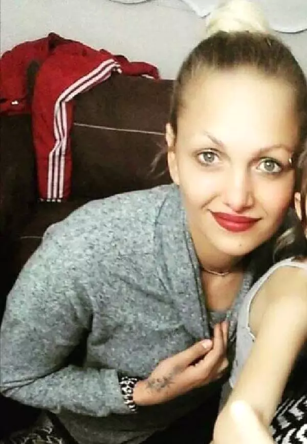 Kıskanç Eş, Annesinin Evinden Çıkan Kocasına Pusu Kurdu