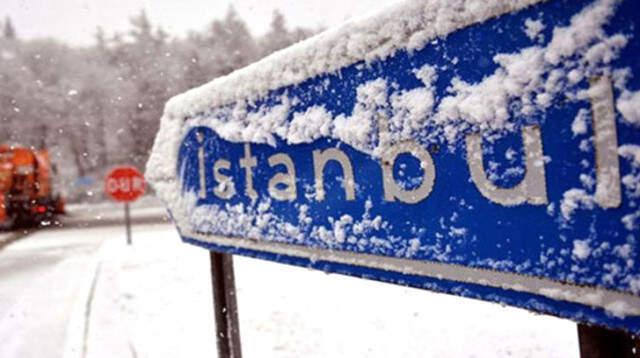 Meteoroloji Uyardı: İstanbul'a Cuma Günü Kar Geliyor