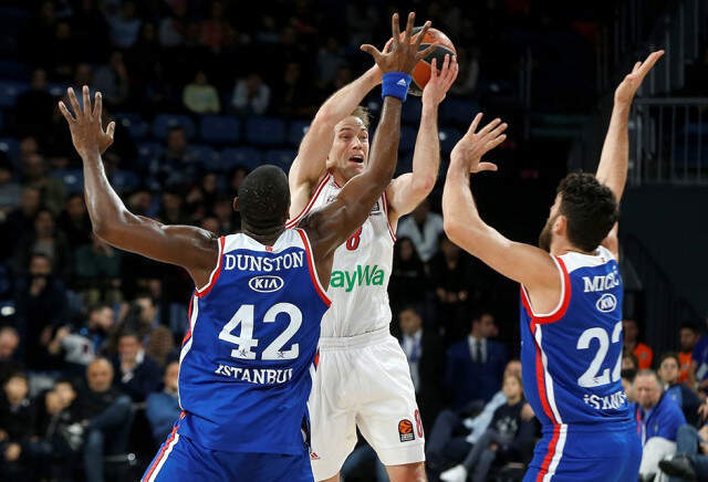 Anadolu Efes'ten Rahat Galibiyet: 92-77