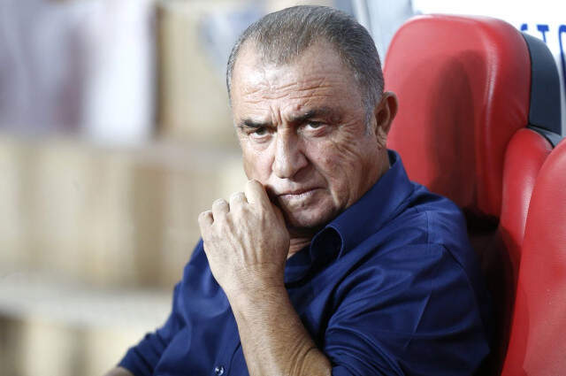 Fatih Terim, Transfer Yapılacak Bölgeleri Açıkladı! Fatih Terim, Transfer Yapılacak Bölgeleri Açıkladı!