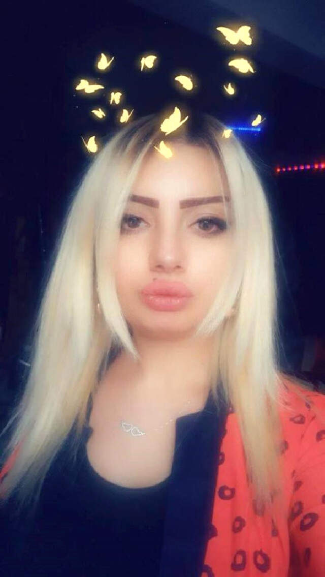Genç Adam, Tartışma Yaşadığı Azeri Sevgilisini Yol Ortasında 55 Yerinden Bıçaklayarak Öldürdü Azerbaycanlı Kadın, Tartıştığı Sevgilisi Tarafından 55 Yerinden Bıçaklanarak Öldürüldü
