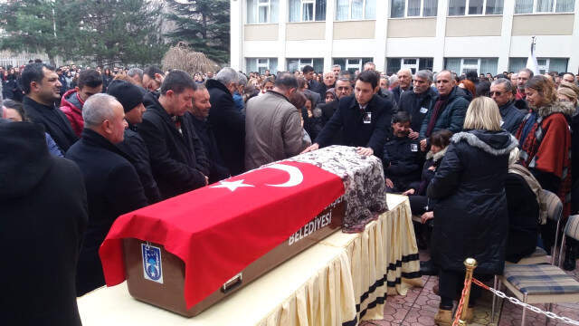 Üniversitede Öldürülen Araştırma Görevlisinin Eşi: 3 Ay Evli Kaldım, Bana Çok Şey Kattı Üniversitede Öldürülen Araştırma Görevlisinin Eşi: 3 Ay Evli Kaldım, Bana Çok Şey Kattı
