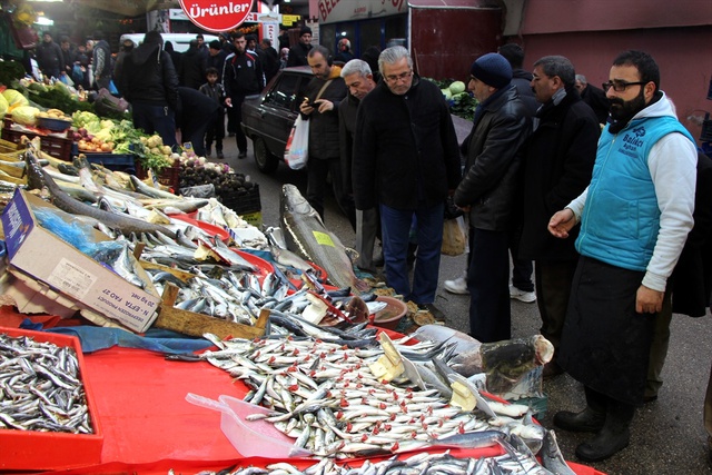 Elazığ'da 80 Kilogram Ağırlığında Turna Balığı Yakalandı