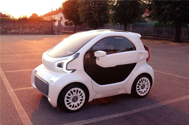 Ehliyetsiz ve Direksiyonsuz Araçların Dünyayı Nasıl Değiştireceğini 10 Maddede Açıklıyoruz