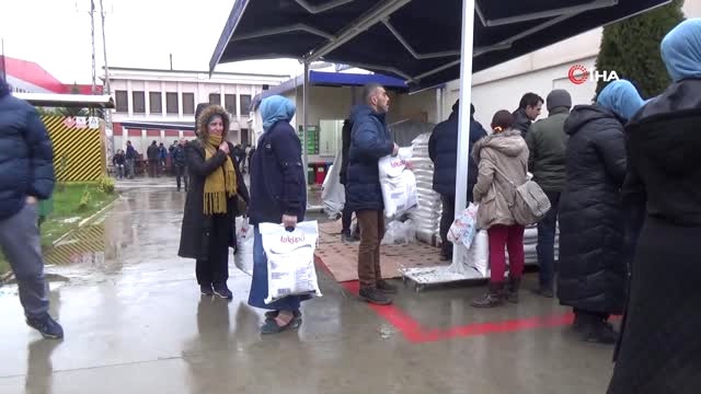 Fabrika İşçilerinin Kurduğu Yardımlaşma Derneği, 6 Ton Şekeri İşçilere Kilosu 1,5 TL'den Sattı