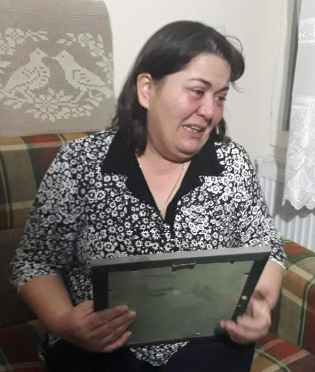 Ukrayna'da Ölü Bulunan Zeynep'in İzmir'deki Ailesinin Evinde Yas (2) Ukrayna'da Üniversiteli İki Türk Kızının Öldürülmesiyle İlgili Ayrıntılar Ortaya Çıktı