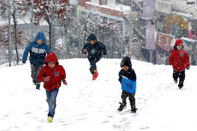 Çok Sayıda İl ve İlçelerde Okullar Tatil Edildi Çok Sayıda İl ve İlçede Okullar Tatil Edildi