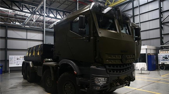 TSK'nın Tüm Yükünü Sırtlayacak Yerli 8x8 Askeri Araç Derman'ın Prototipi Hazır