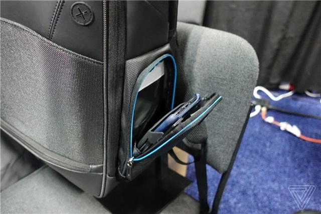 Telefonunuzu Kablosuz Olarak Şarj Edebilen Çanta: Targus Mobile Vıp+