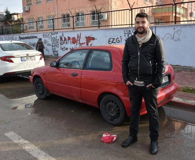 Park Ettiği Otomobilinde Hırsızı Görünce Neye Uğradığını Şaşırdı