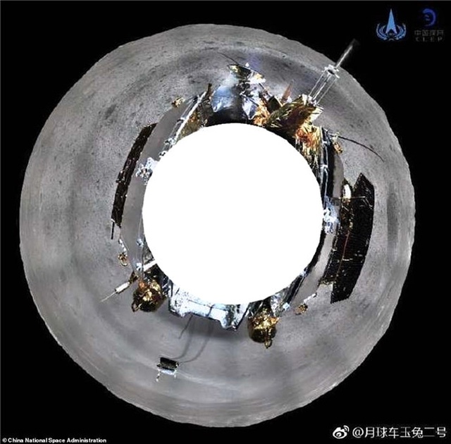 Chang'e-4, Ay'ın Uzak Bölgesinden Dünya'ya Büyüleyici Fotoğraflar Gönderdi