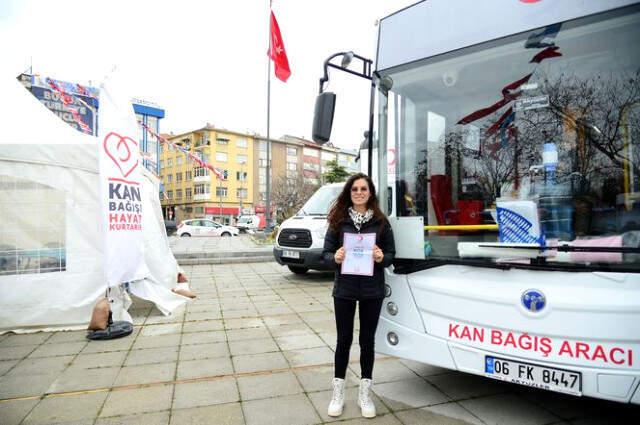 Ünlü İsimler, 3,5 Yaşındaki Lösemi Hastası Çocuğa İlik Donörü Olmak İçin Seferber Oldu