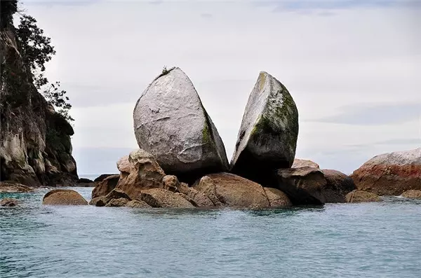 Gerçek Olduğuna İnanamayacağınız, Dünya Üzerindeki 13 Muhteşem Yer