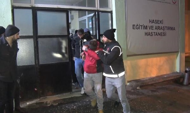 Uyuşturucu Operasyonu Yapılan Evde Yakalanan Çete Liderinin Eski Polis Memuru Olduğu Ortaya Çıktı