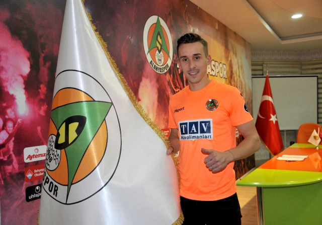 Aytemiz Alanyaspor, Sparta Prag Forması Giyen Josef Sural'ı Transfer Etti