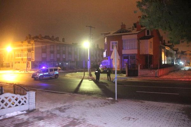 Mahallede Adres Soran Saldırganlar Bilemeyene Kurşun Yağdırdı, 2 Kişi Yaralandı