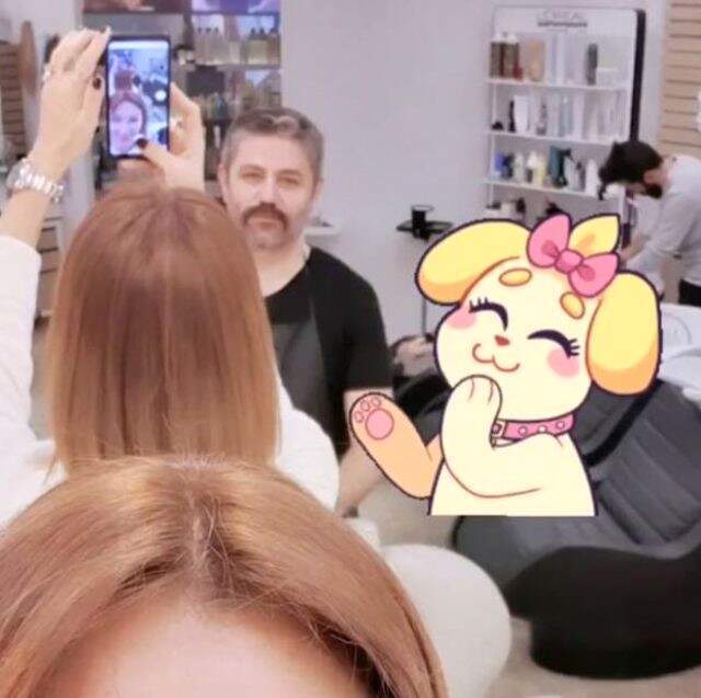 Pınar Altuğ, Sarı Saçlarına Veda Etti