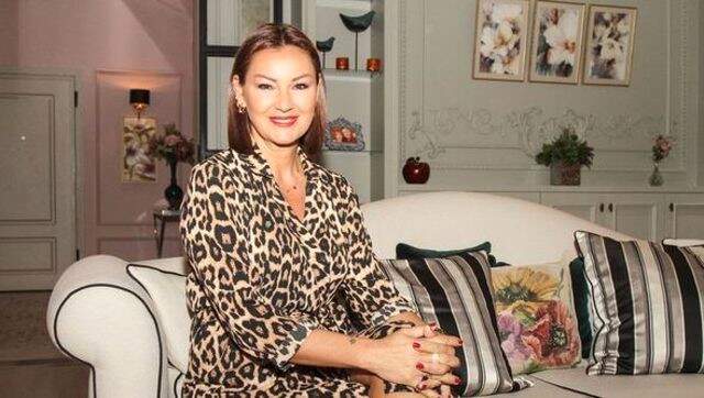 Pınar Altuğ, Sarı Saçlarına Veda Etti