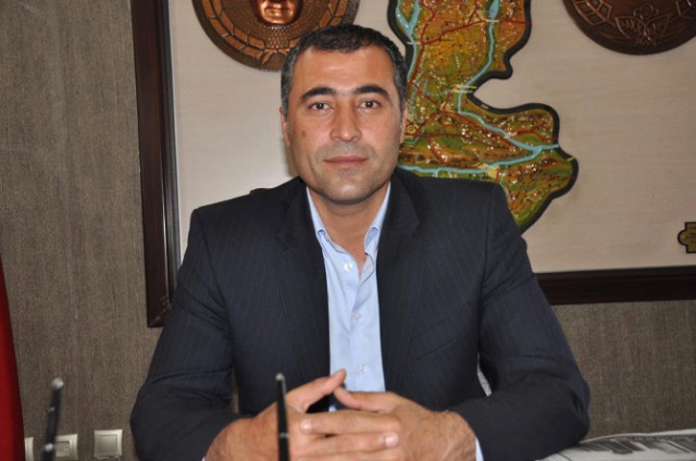 HDP Batman Belediye Başkan Adayı Sabri Özdemir, Gözaltına Alındı
