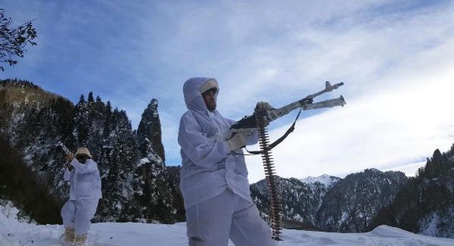 Karadeniz'de 4 İlde <a class='keyword-sd' href='/pkk/' title='PKK'>PKK</a>'nın Kış Üslenmesine Yönelik Operasyon Başladı