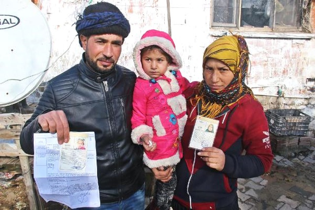 Kimlikte Kızıyla Kardeş Olan Suriyeli Anneden DNA Testi İstendi