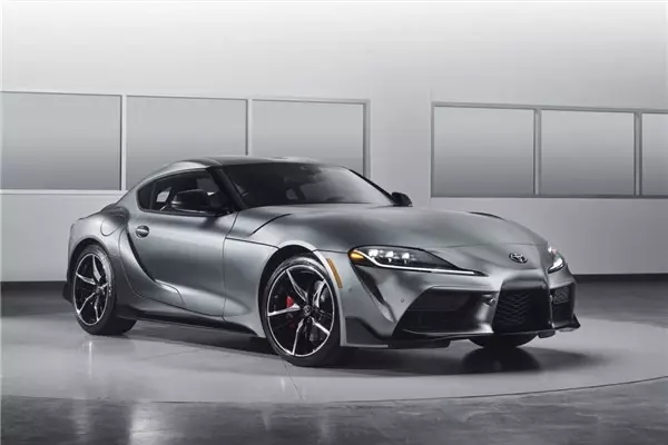 Yeni Toyota Supra, İlk Kez Kanlı Canlı Karşımıza Çıktı