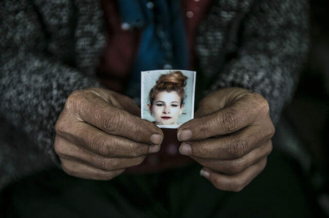 Cesedin Kimliği Kolundaki Dövme Sayesinde Teşhis Edildi Acılı Anne, Kızının Cesedini Kolundaki Dövmeden Teşhis Etti