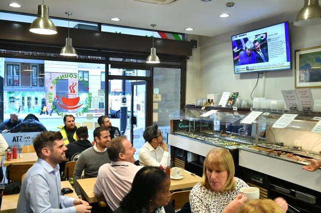 Brexit Anlaşması Reddedildi: Piyasaları ve Sterlini Şimdi Ne Bekliyor?
