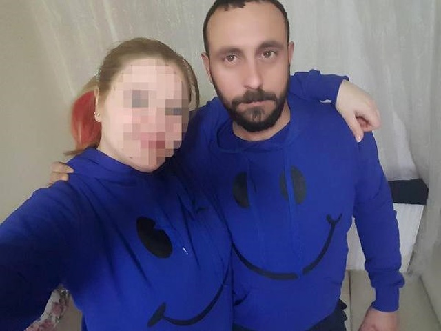Eve Getirilen Koliler, Uyuşturucu Ticareti Yapan İmam Nikahlı Çifti Ele Verdi